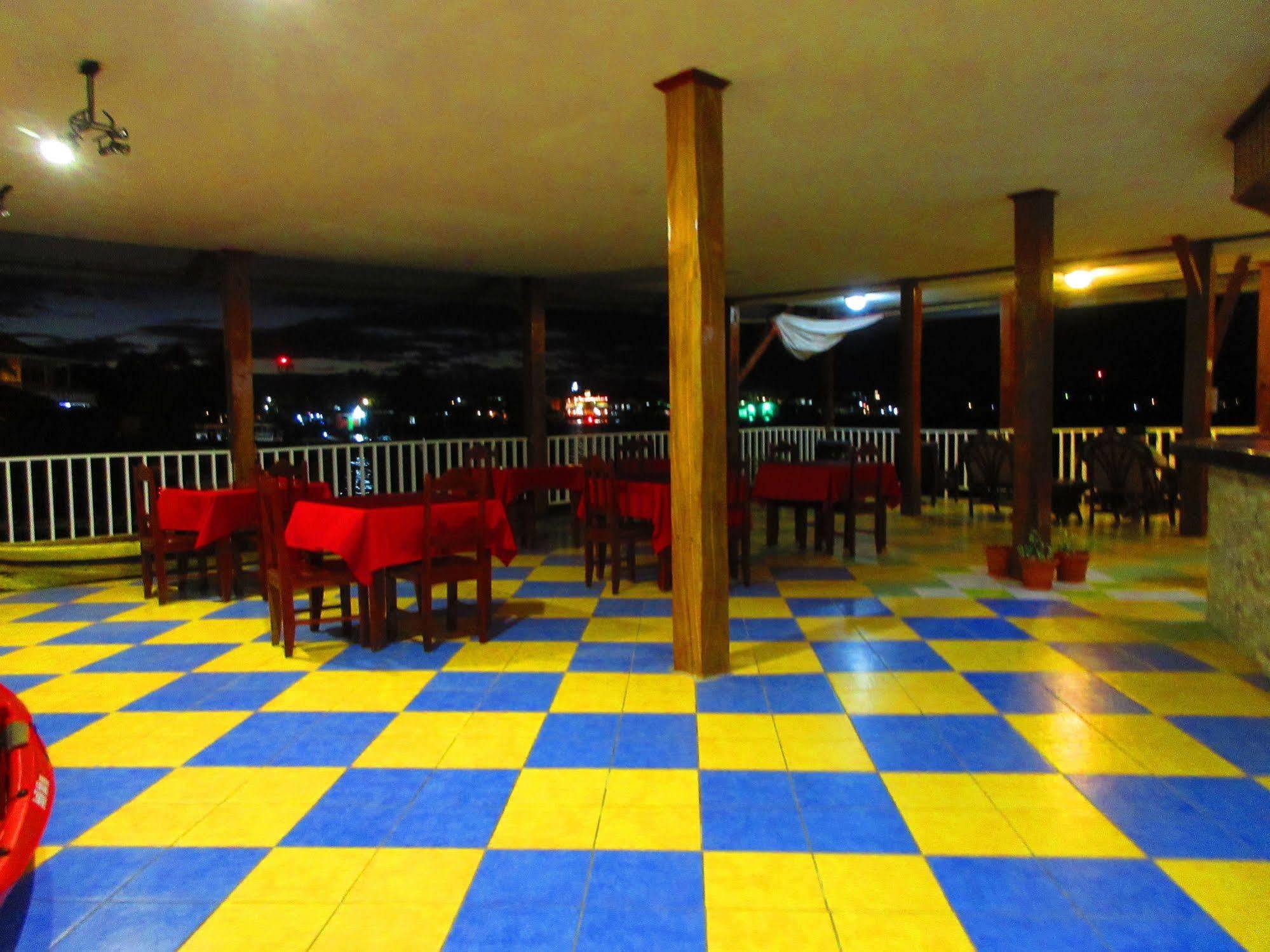 Los Balcones Over The Sea Hotel Bocas del Toro Esterno foto